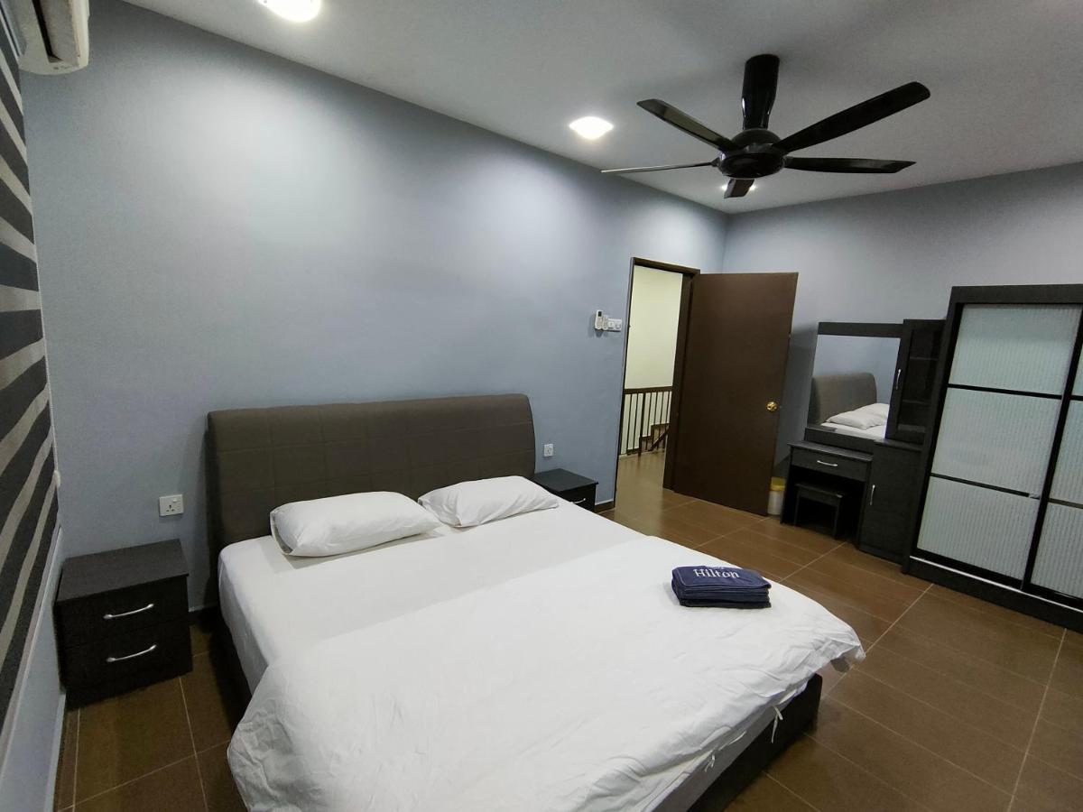 Three-Bedroom House At Tyara Homestay Sunway Petaling Jaya Exterior foto